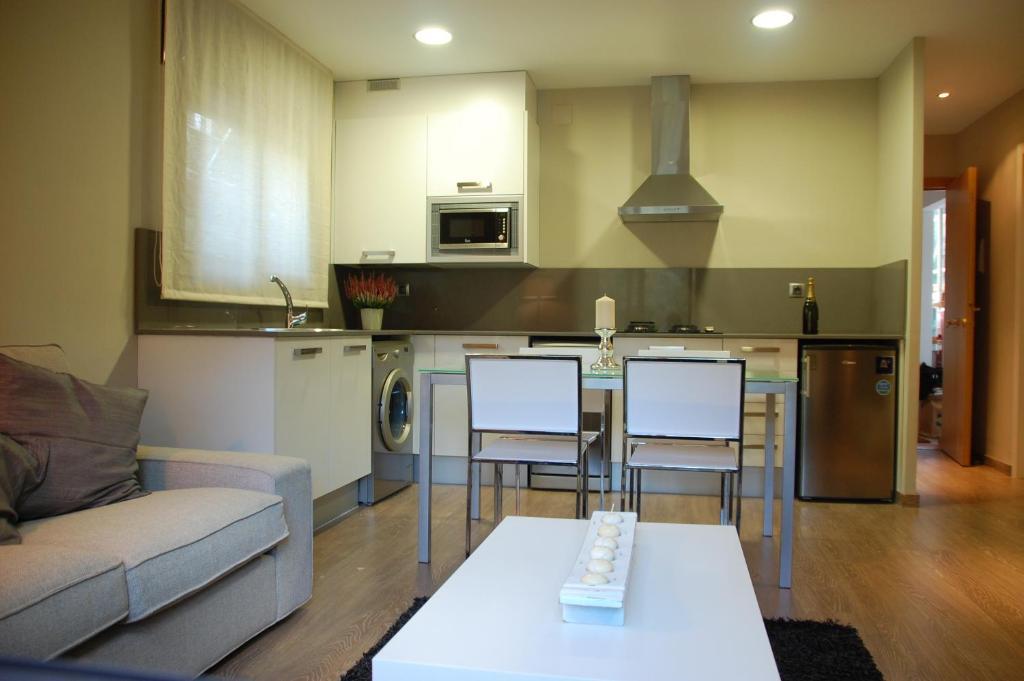 Montseny Suites & Apartments Quarto foto